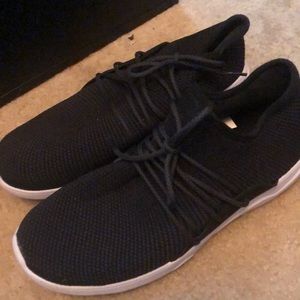 Vessi Flashknit sneakers black/gray mens 11 NWOT perfect, never worn